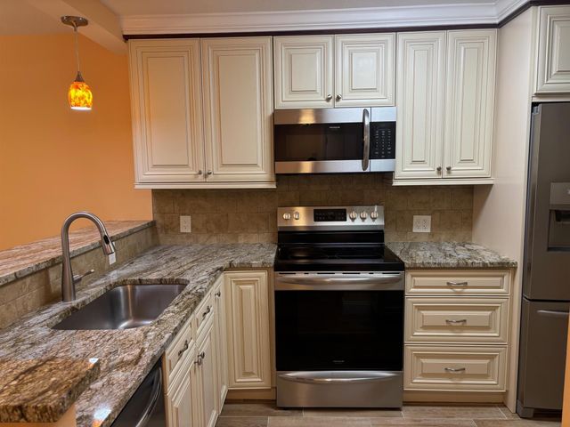 4411 Trevi Court 106, Lake Worth, FL 33467