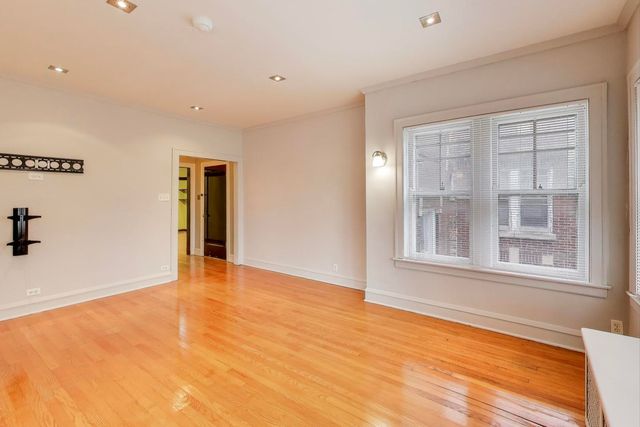 8008 S Loomis Boulevard, Chicago, IL 60620