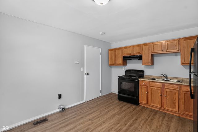 4221 N Sheridan Avenue, Indianapolis, IN 46226