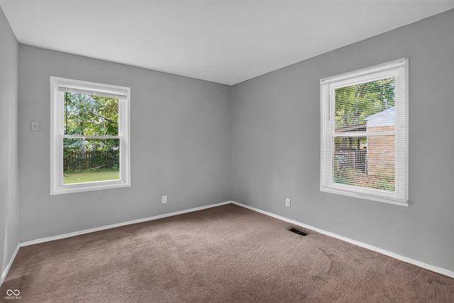 4221 N Sheridan Avenue, Indianapolis, IN 46226