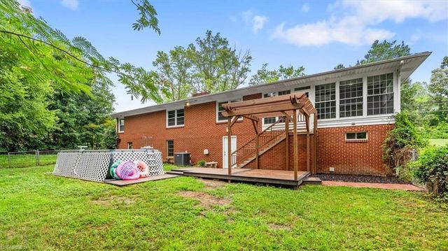 1432 N NC Highway 87, Elon, NC 27244