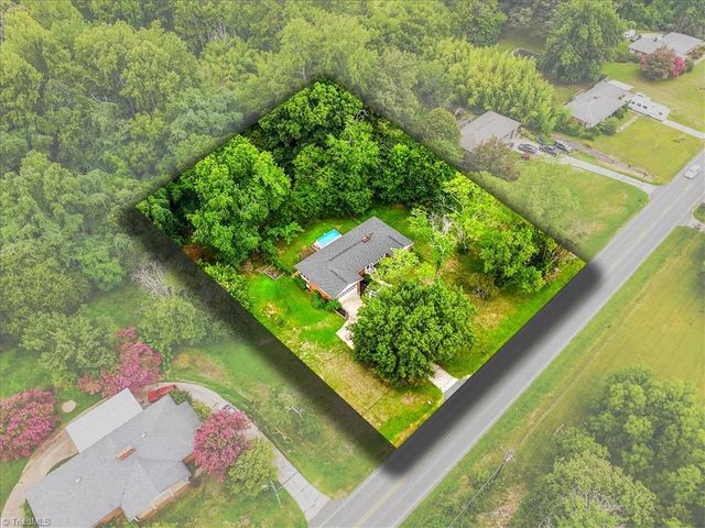 1432 N NC Highway 87, Elon, NC 27244