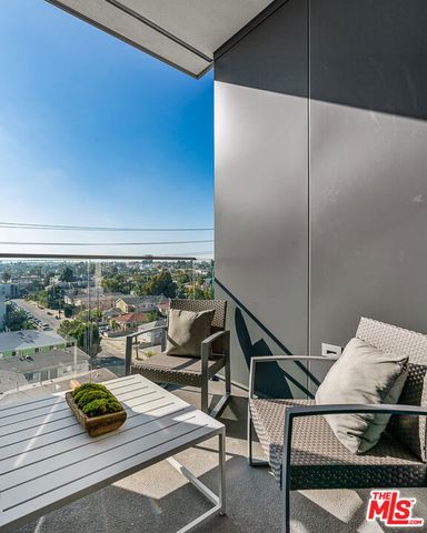 3688 Overland Avenue 604, Los Angeles, CA 90034
