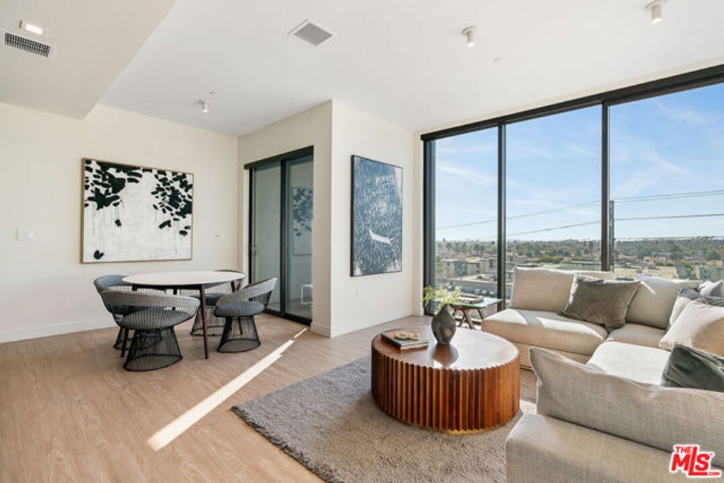 3688 Overland Avenue 604, Los Angeles, CA 90034