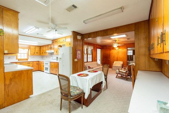404 W Curran Street, Des Arc, AR 72040
