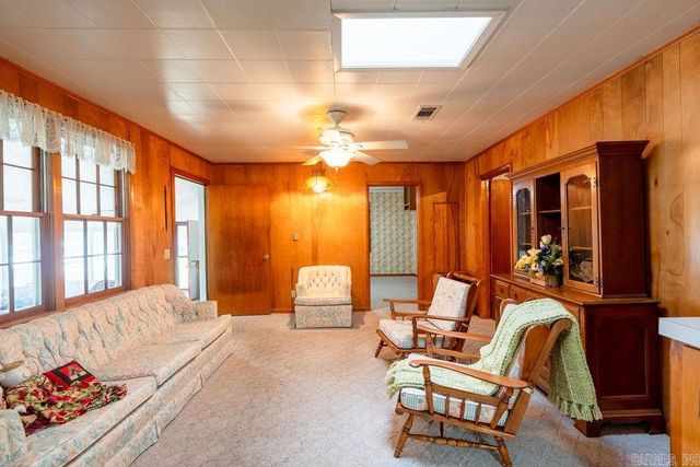 404 W Curran Street, Des Arc, AR 72040