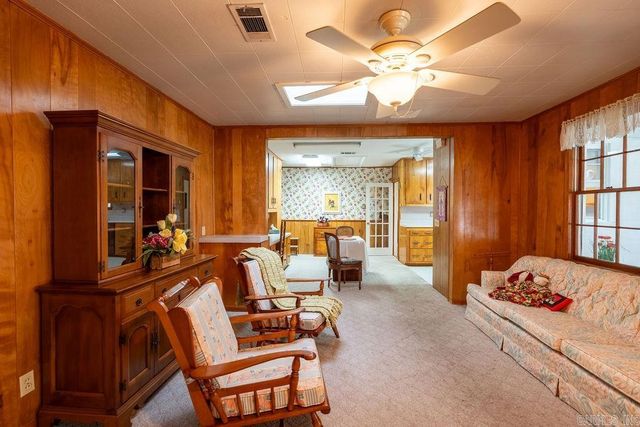 404 W Curran Street, Des Arc, AR 72040