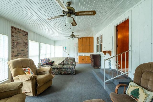 404 W Curran Street, Des Arc, AR 72040