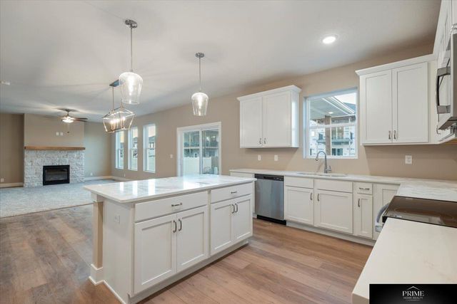 3146 Greta Drive, Roca, NE 68340