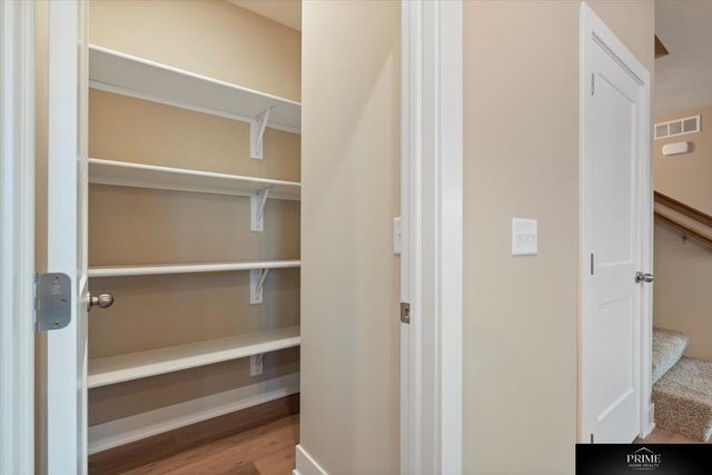 3146 Greta Drive, Roca, NE 68340