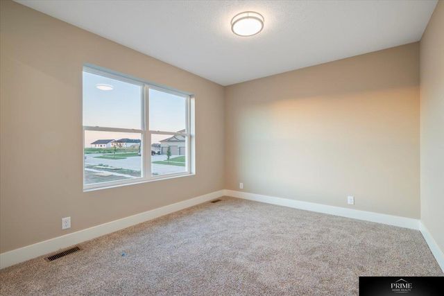 3146 Greta Drive, Roca, NE 68340