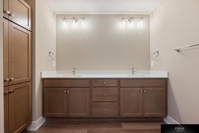 3146 Greta Drive, Roca, NE 68340