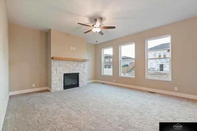 3146 Greta Drive, Roca, NE 68340