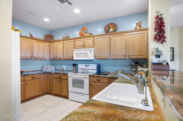 2417 S Via Anzavita, Green Valley, AZ 85614