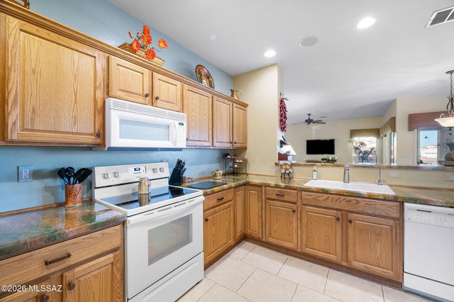 2417 S Via Anzavita, Green Valley, AZ 85614
