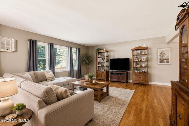 84 N Hope Chapel Road, Jackson, NJ 08527