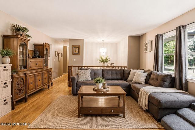 84 N Hope Chapel Road, Jackson, NJ 08527