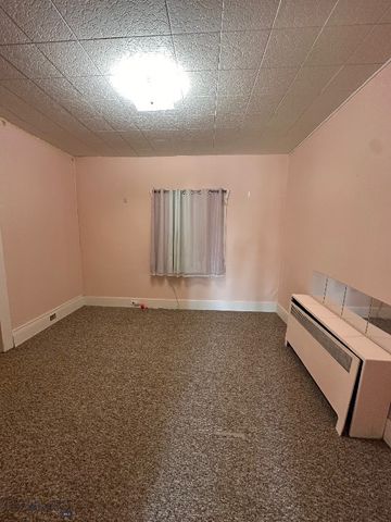 631 S Clark Street, Butte, MT 59701