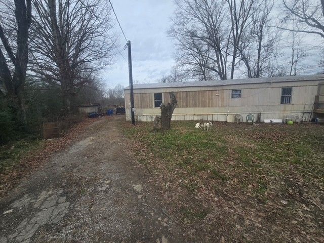 531 Growden Ln, Tullahoma, TN 37388