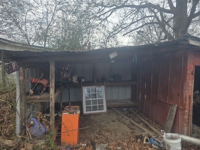 531 Growden Ln, Tullahoma, TN 37388