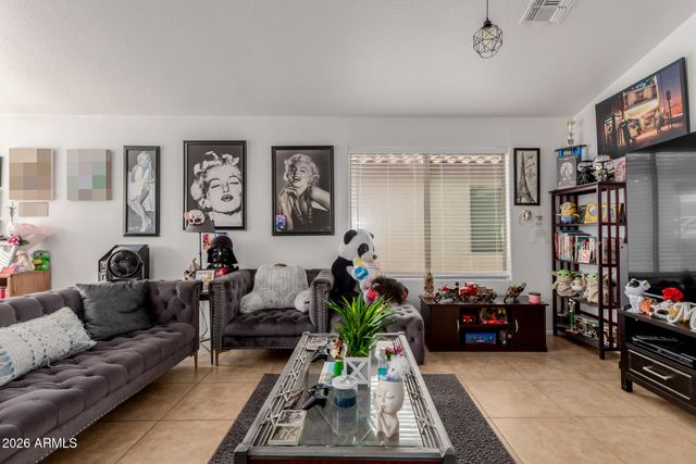 4730 W GARY Way, Laveen, AZ 85339