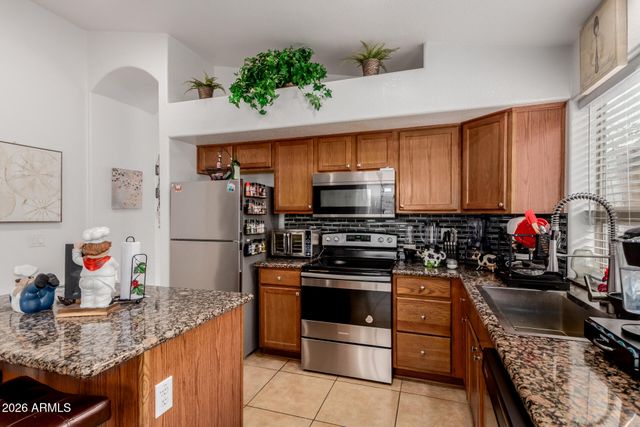 4730 W GARY Way, Laveen, AZ 85339