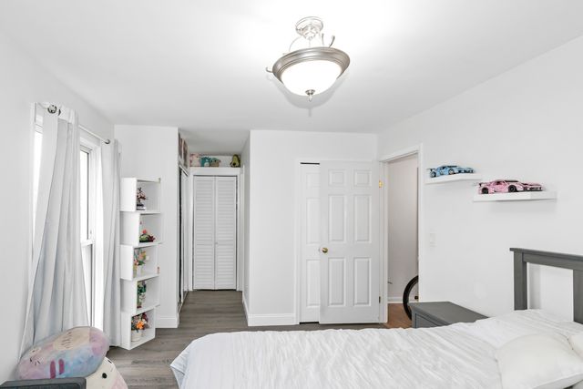 268 N CARTER Street 201, Palatine, IL 60067