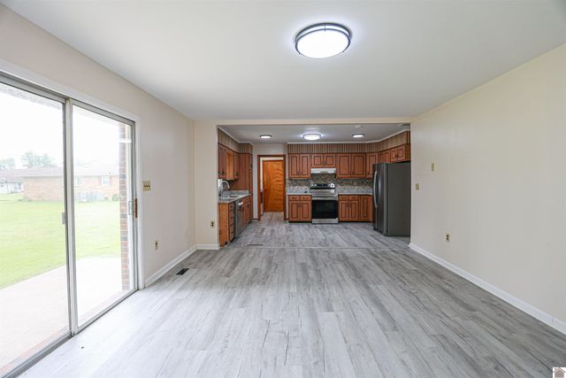 5861 Kathy Drive, Paducah, KY 42003