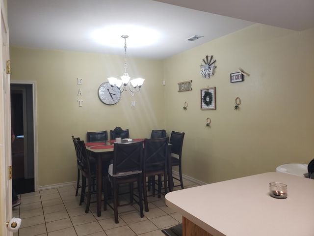 2016 Westwood Dr, Portland, TX 78374