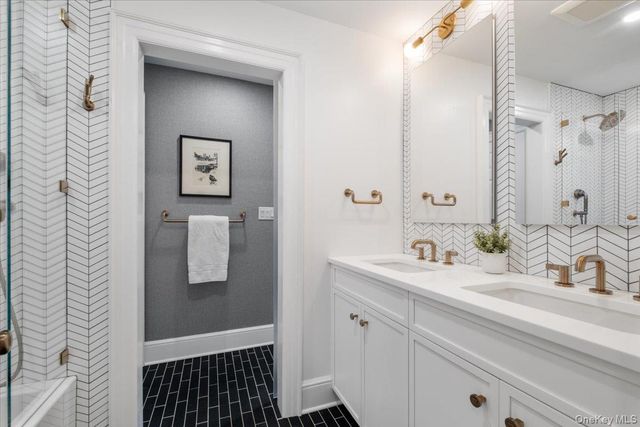 7 Meadow Place, Larchmont, NY 10538