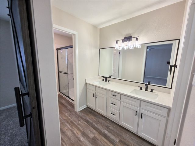 4961 Shadowbend Dr, Corpus Christi, TX 78413
