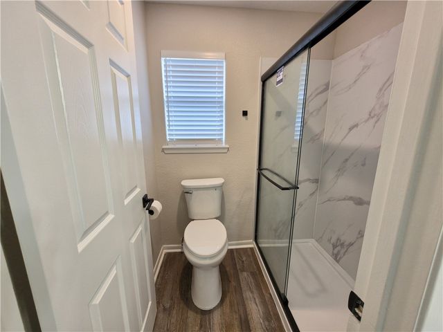4961 Shadowbend Dr, Corpus Christi, TX 78413