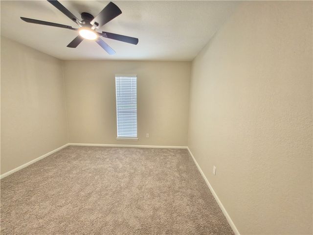 4961 Shadowbend Dr, Corpus Christi, TX 78413