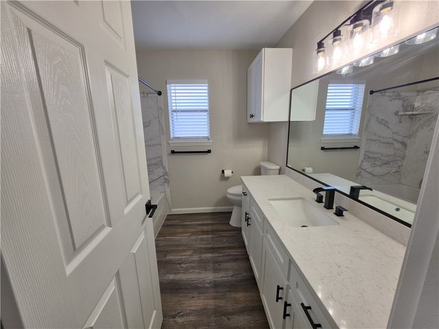 4961 Shadowbend Dr, Corpus Christi, TX 78413