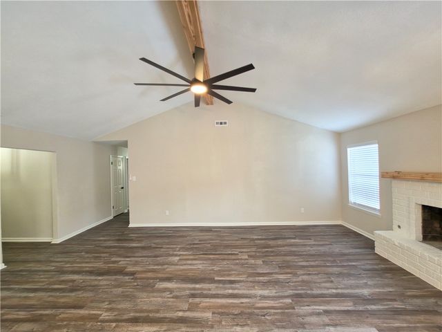 4961 Shadowbend Dr, Corpus Christi, TX 78413
