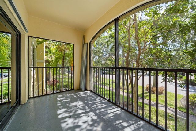 3020 Alcazar Place 202, Palm Beach Gardens, FL 33410