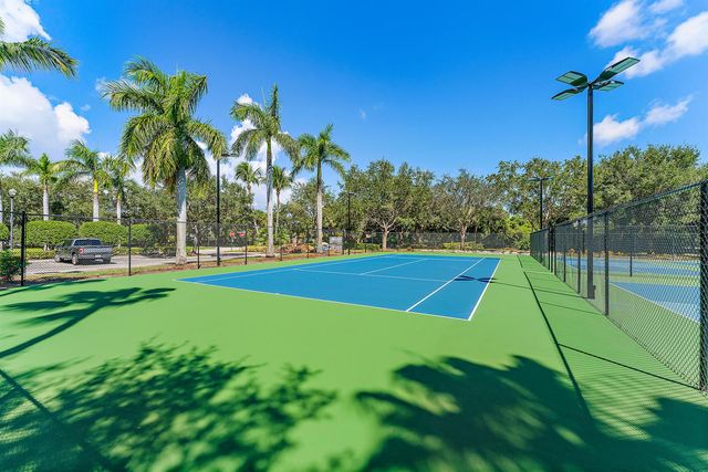 3020 Alcazar Place 202, Palm Beach Gardens, FL 33410