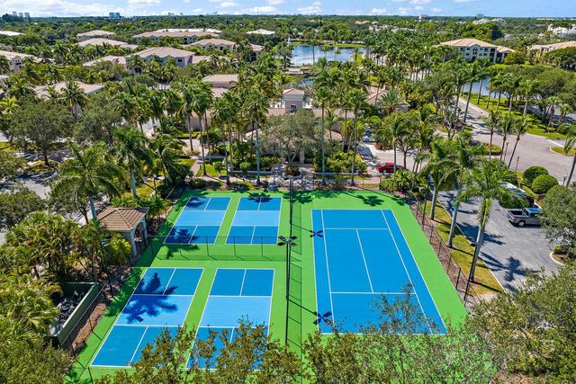 3020 Alcazar Place 202, Palm Beach Gardens, FL 33410