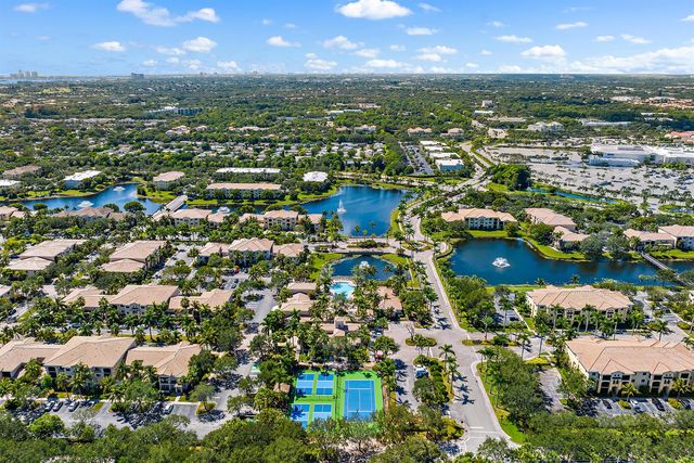 3020 Alcazar Place 202, Palm Beach Gardens, FL 33410
