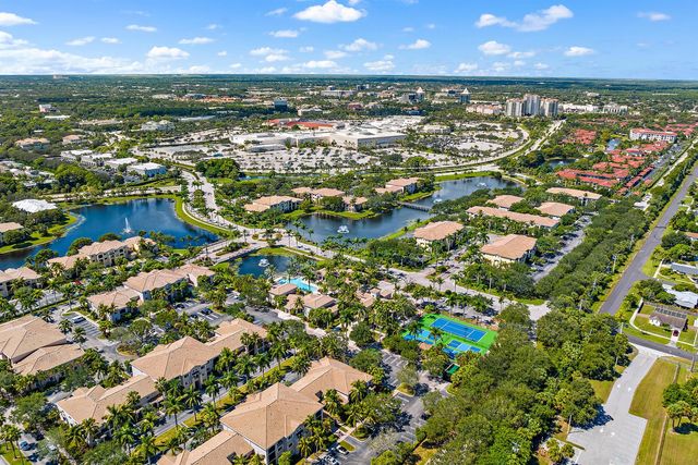 3020 Alcazar Place 202, Palm Beach Gardens, FL 33410
