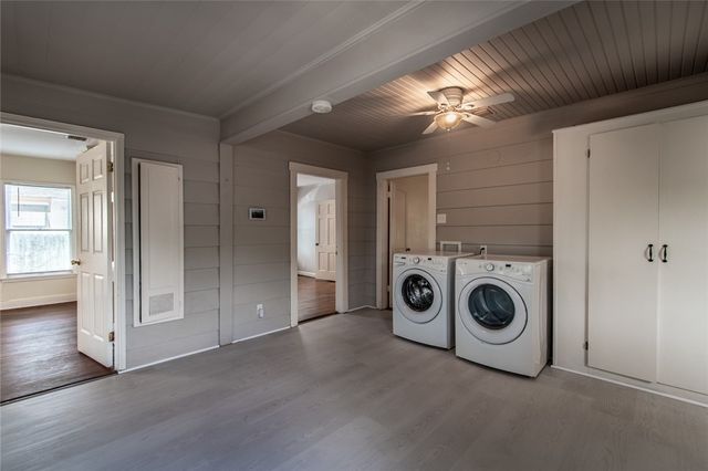 3038 Austin St, Corpus Christi, TX 78404