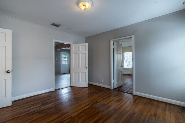 3038 Austin St, Corpus Christi, TX 78404