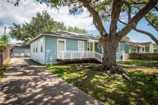 3038 Austin St, Corpus Christi, TX 78404