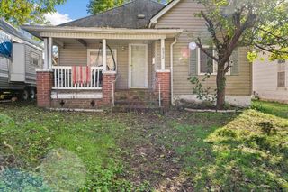 832 West Calhoun Street, Springfield, MO 65802