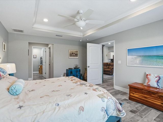 127 GLADES DRIVE, Rotonda West, FL 33947