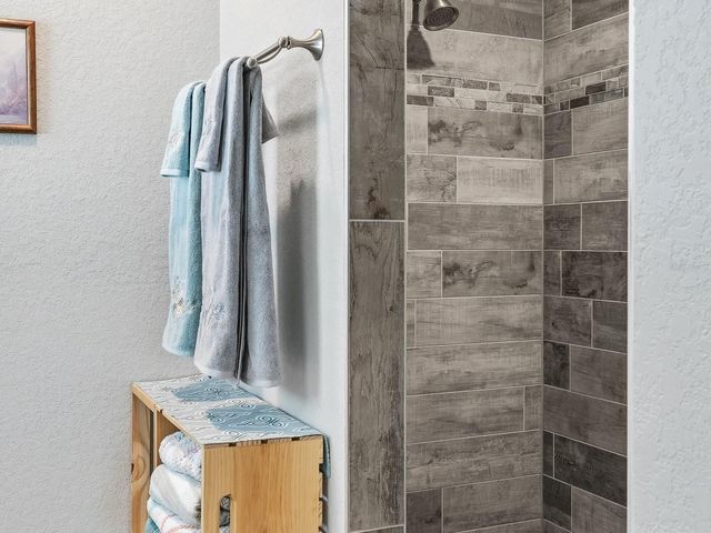 127 GLADES DRIVE, Rotonda West, FL 33947