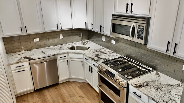 300 Opatrny Drive 130, Fox River Grove, IL 60021