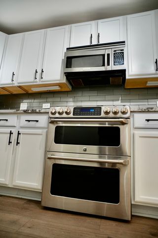 300 Opatrny Drive 130, Fox River Grove, IL 60021