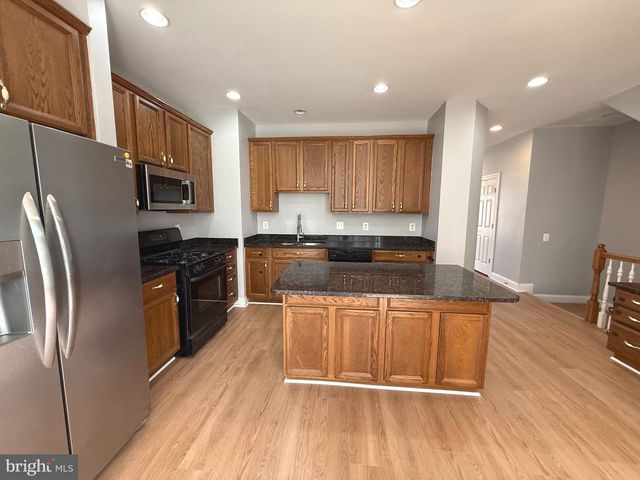 6866 WITTON CIR, Gainesville, VA 20155