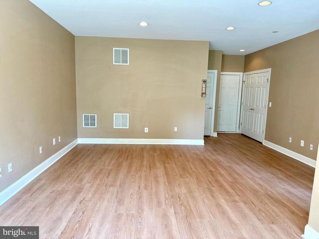 6866 WITTON CIR, Gainesville, VA 20155